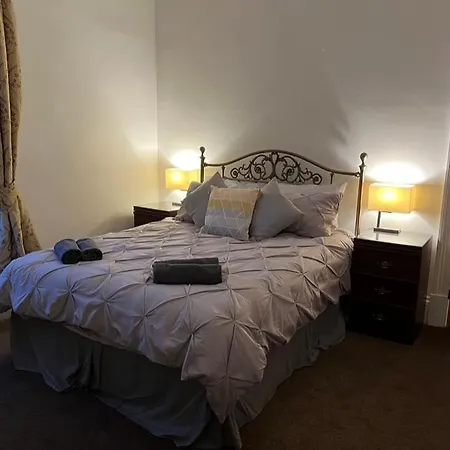 Nyaraló Qs54 Large 5 Bedroom Terrace House Redcar
