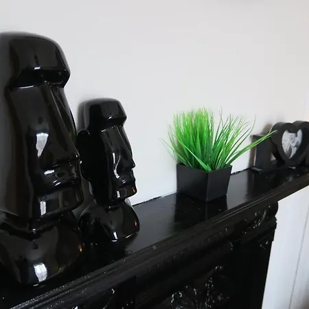 Qs54 Large 5 Bedroom Terrace House Ferienhaus *