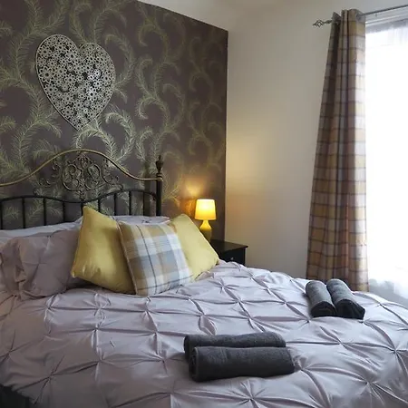 Ferienhaus Qs54 Large 5 Bedroom Terrace House