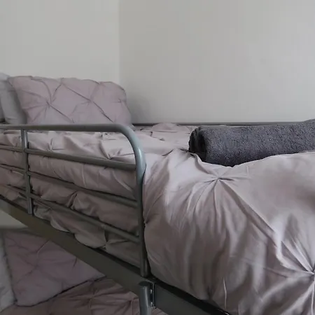 Qs54 Large 5 Bedroom Terrace House * Redcar